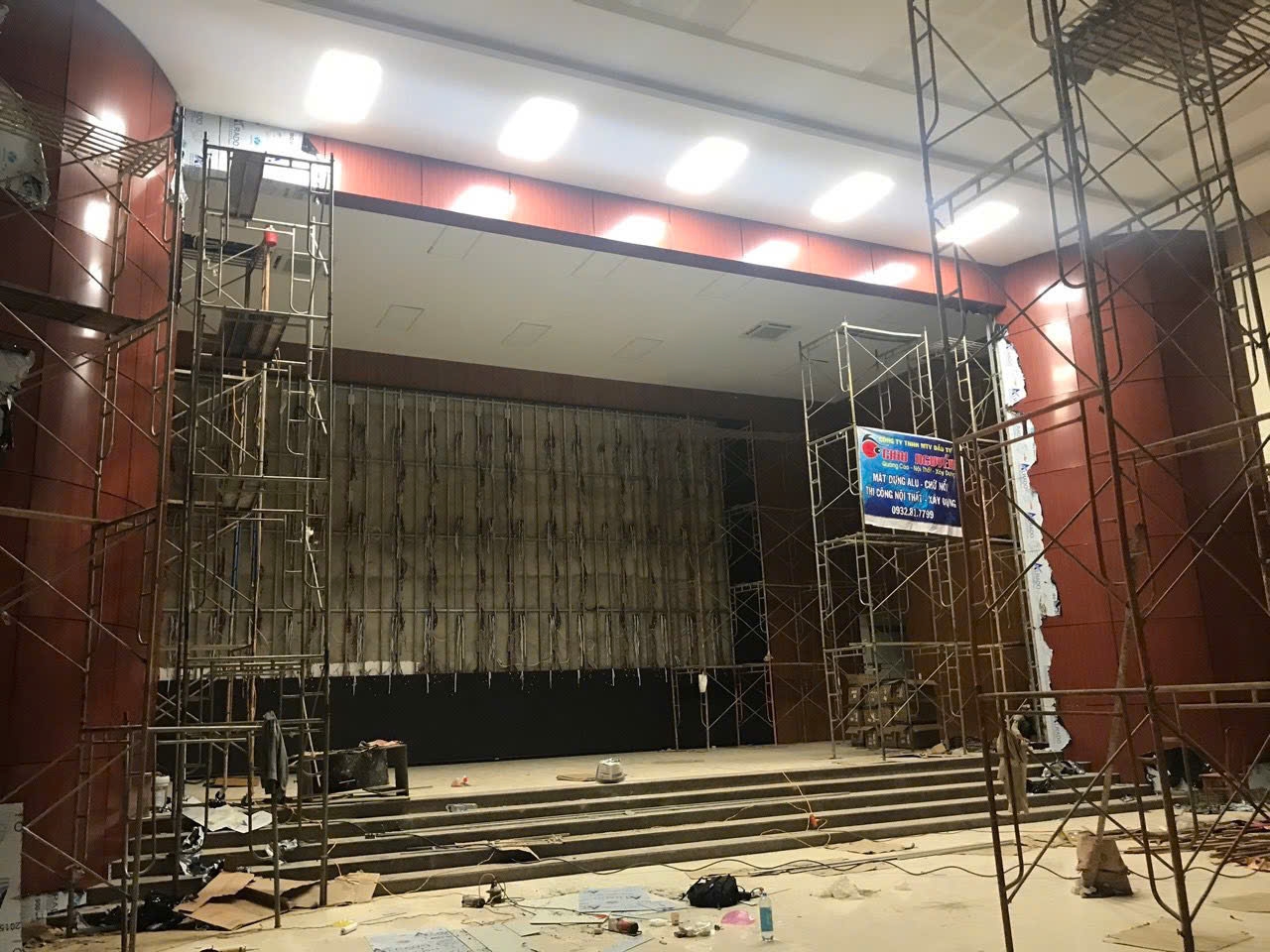 Hộp đèn - Đèn led